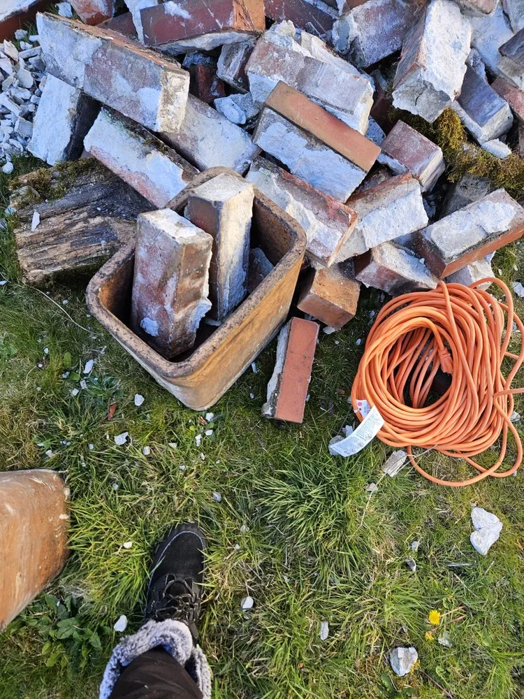 Slide of Emerald Masonry & Construction