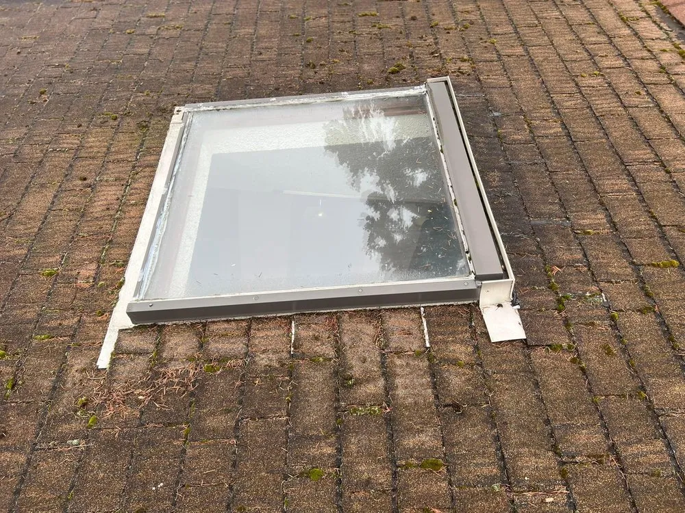 Slide of Emerald Mountain Roofing