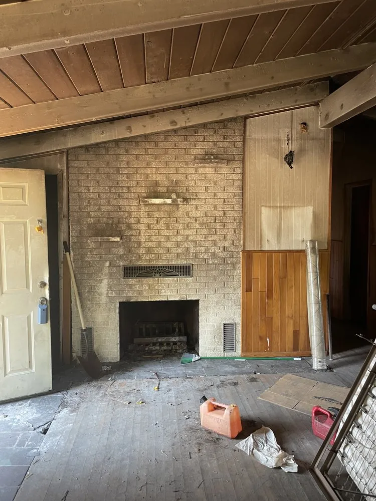 Slide of Emerald NW Construction