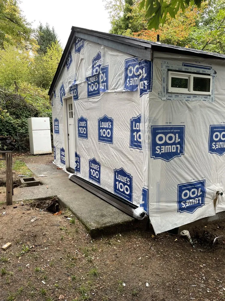 Slide of Emerald NW Construction