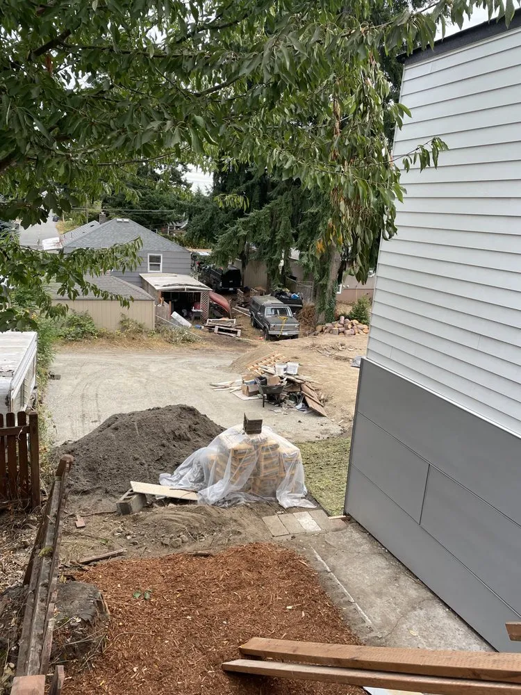 Slide of Emerald NW Construction