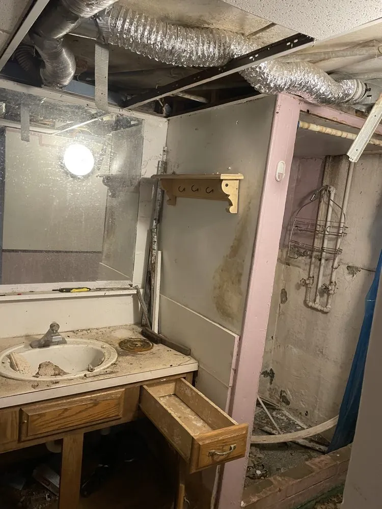 Slide of Emerald NW Construction