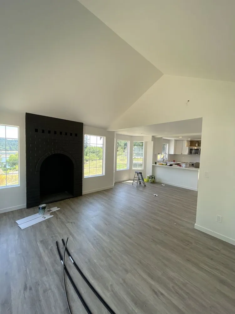 Slide of Emerald NW Construction