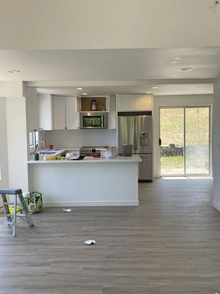 Slide of Emerald NW Construction