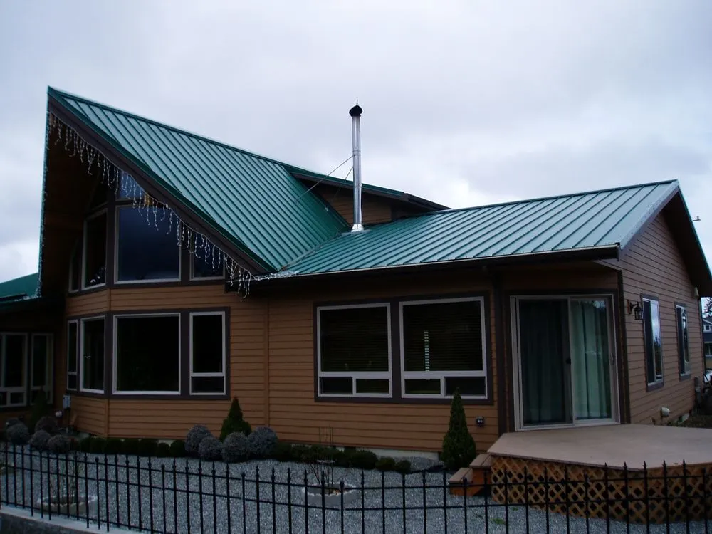 Slide of Emerald Roofing