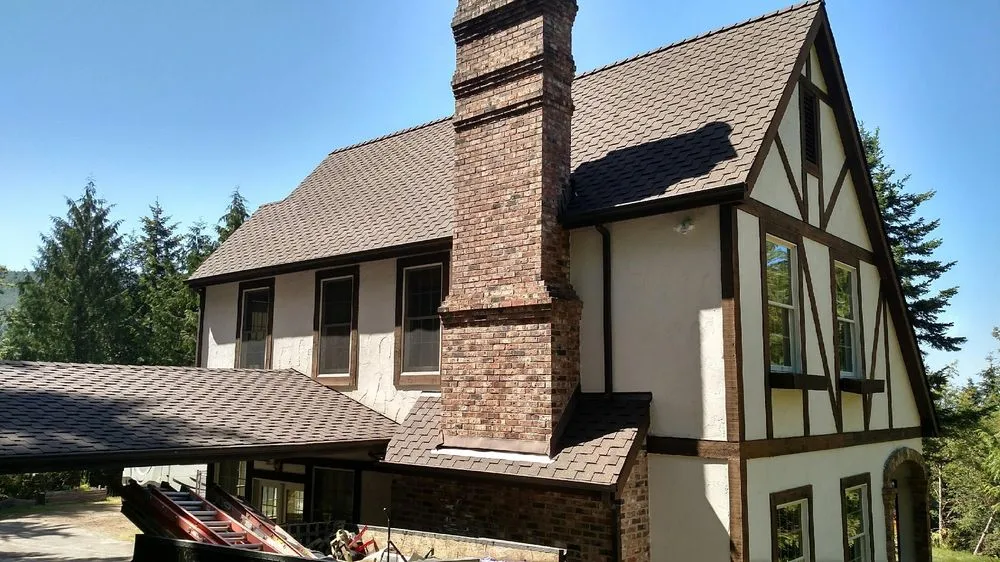 Slide of Emerald Roofing