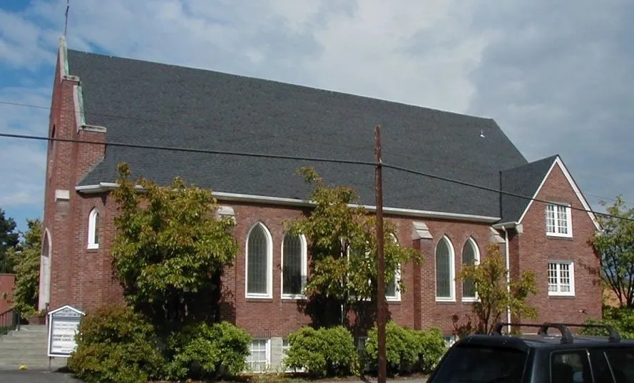 Slide of Emerald Roofing
