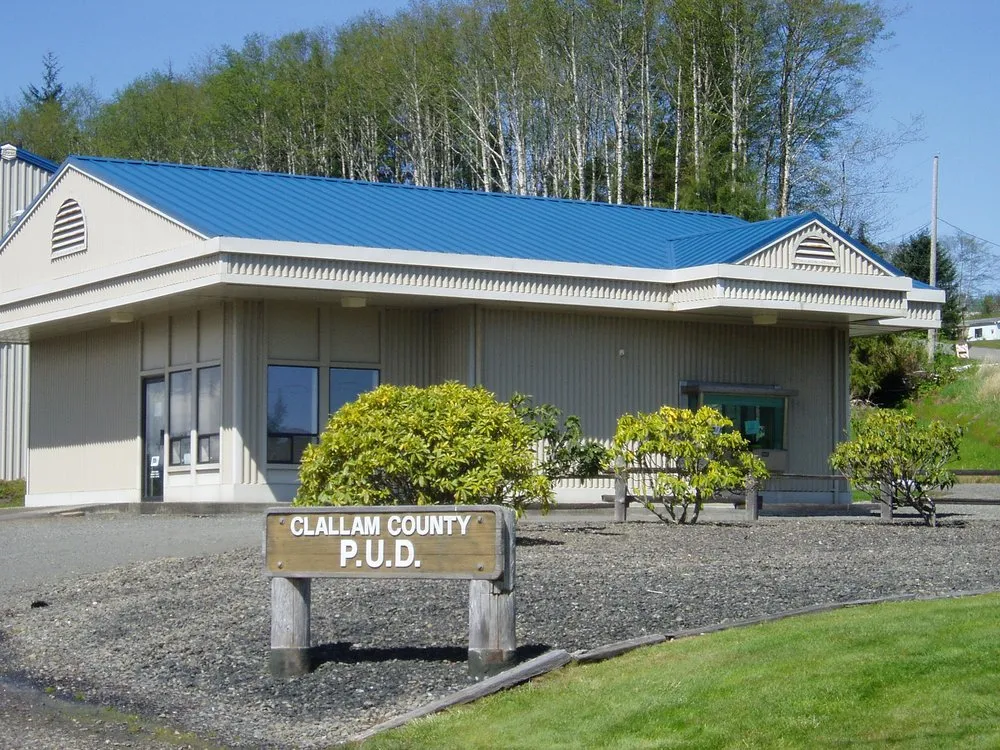 Slide of Emerald Roofing