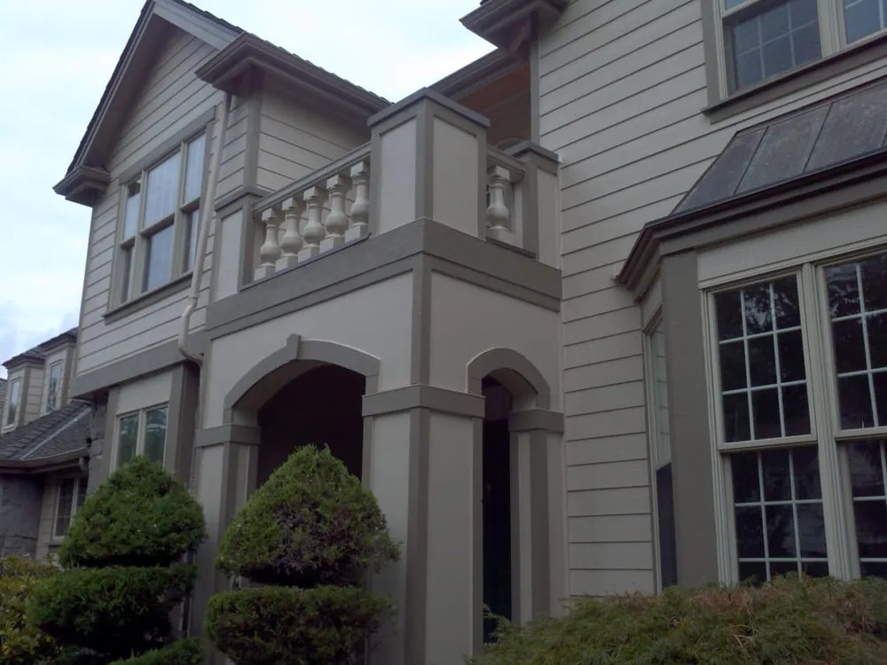 Slide of Emerald State