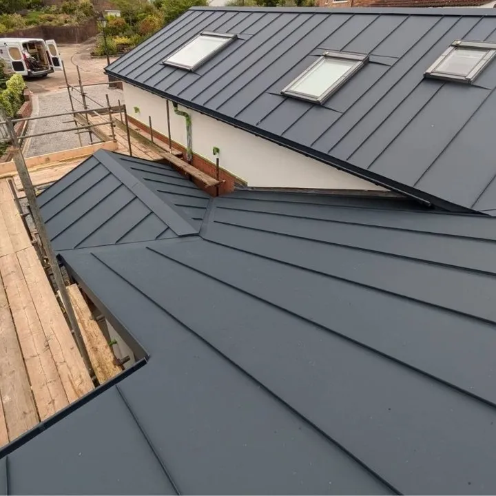 Slide of Emerald Sunrise Roofing