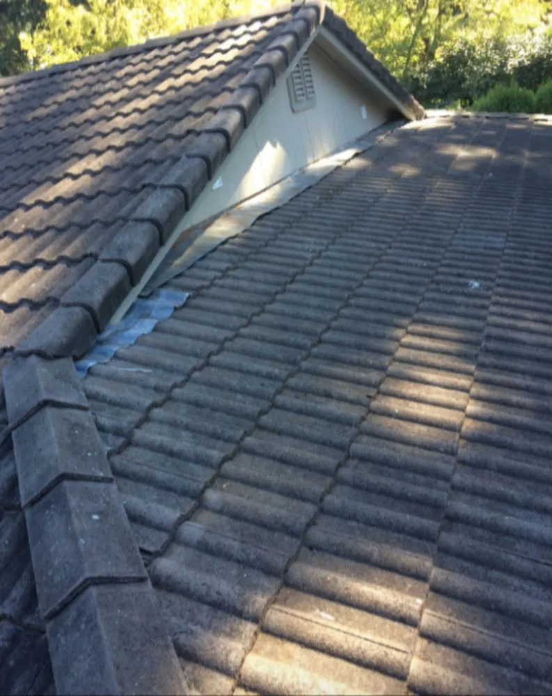 Slide of Emerald Tile Roofing