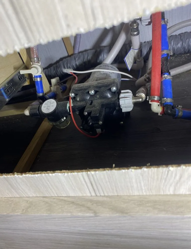 Slide of Emergency Mobile RV Repair & Service