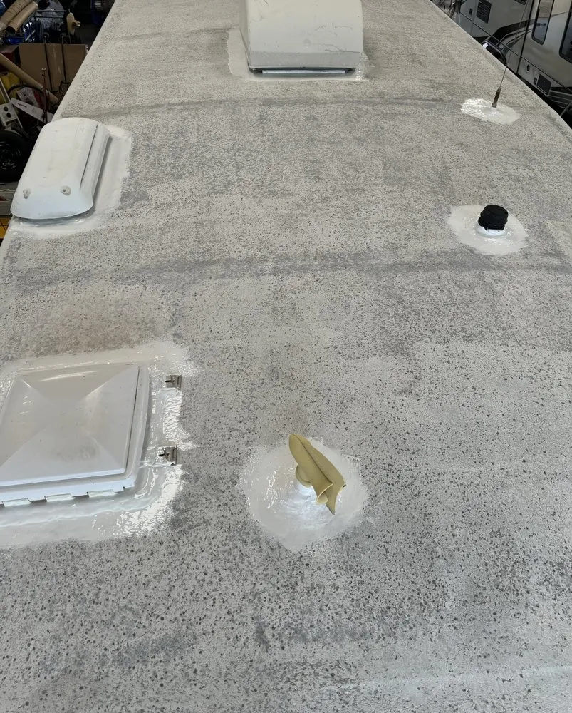 Slide of Emergency Mobile RV Repair & Service