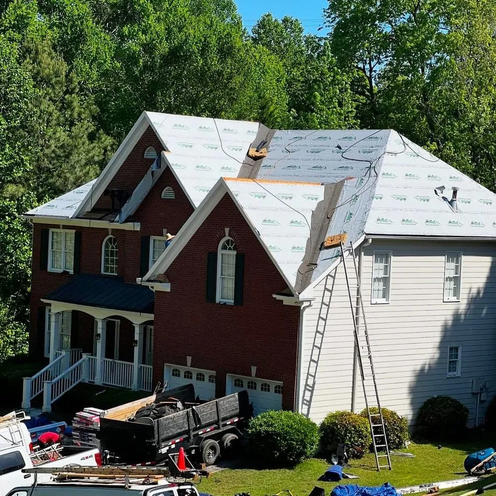 Slide of Emergency Roofing Solutions