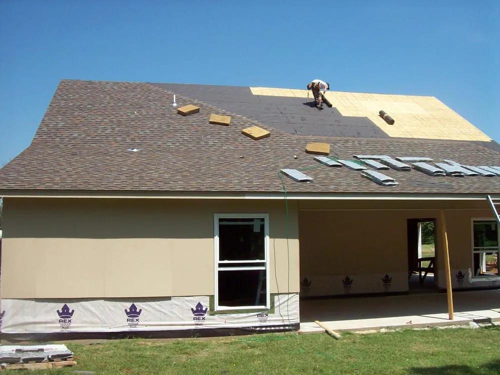 Reliable shingle roofing service same-day service across Hulbert, OK - Emerson Enterprises