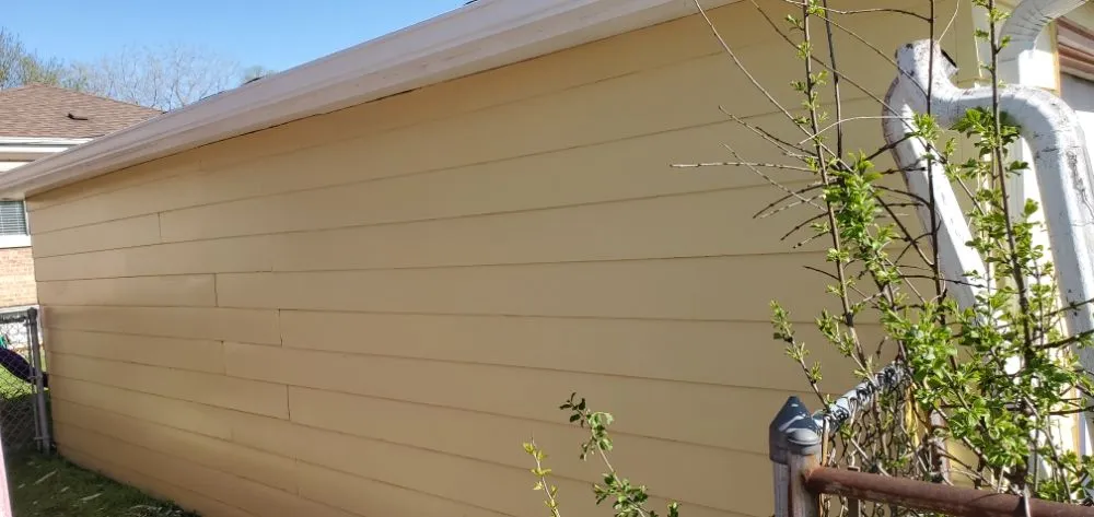 Slide of Emilio Roofing and Masonry