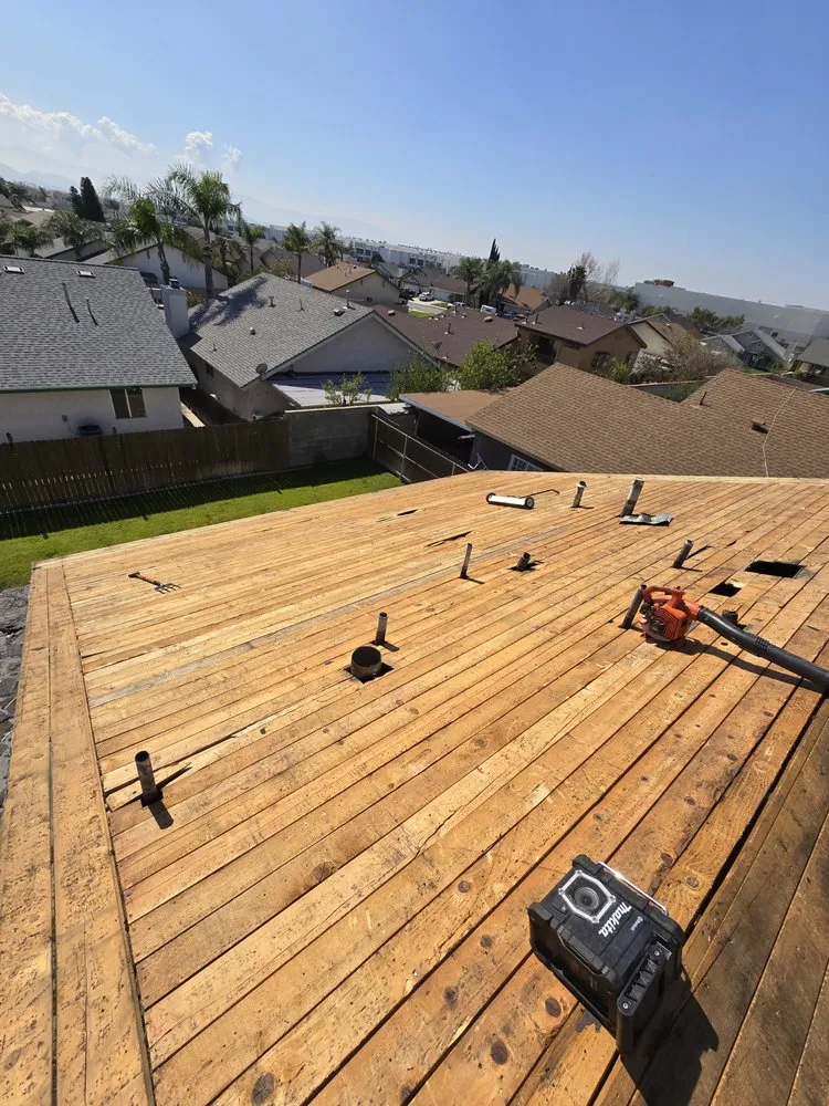 Slide of Eminent Roofing