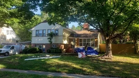 Slide of EMJ Contractor