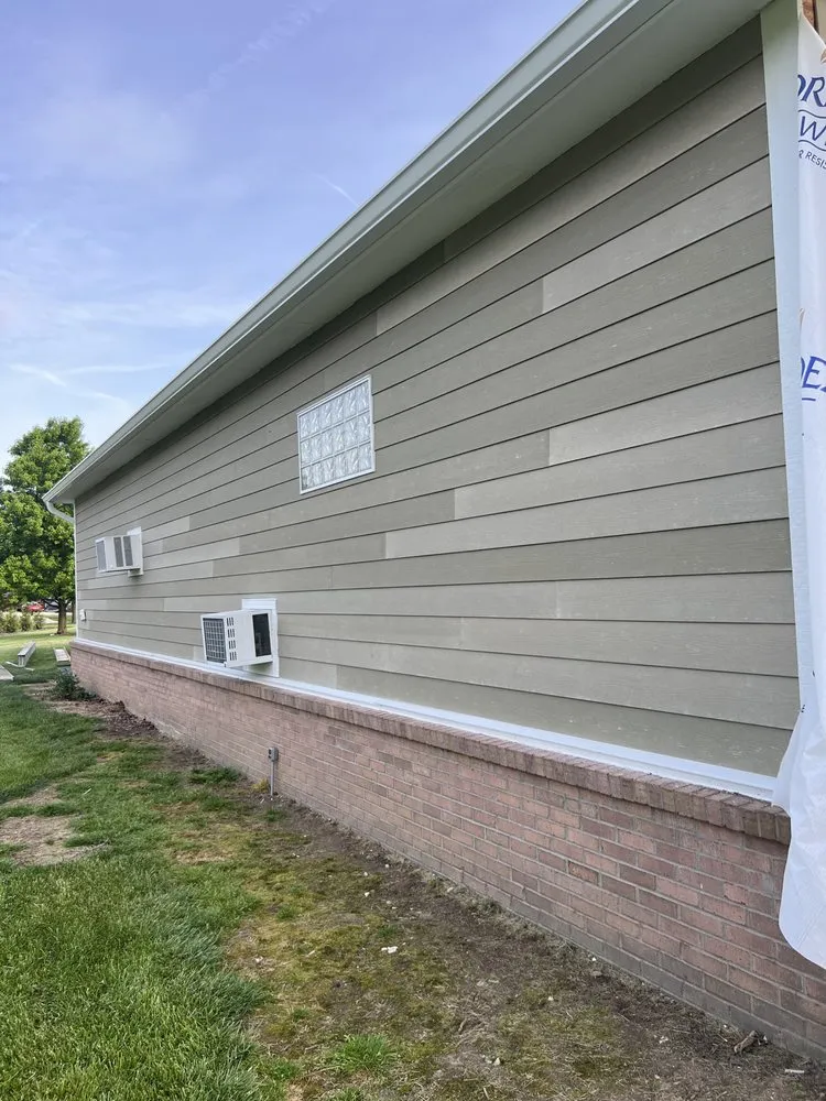 Slide of EMM Builders