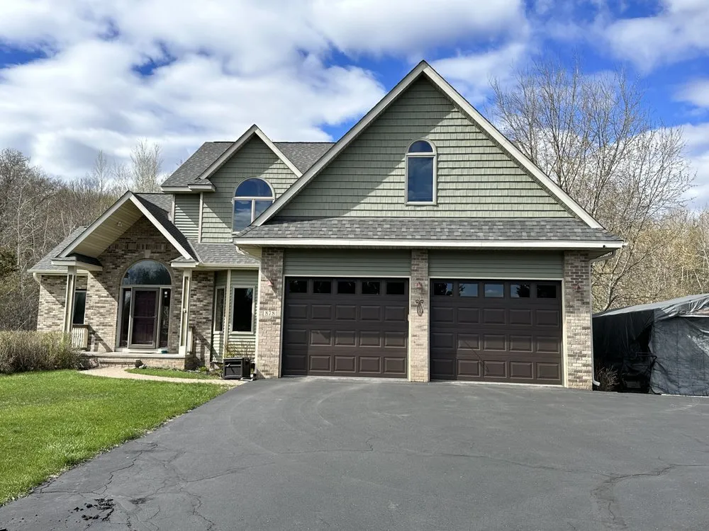 Slide of Emmer Construction