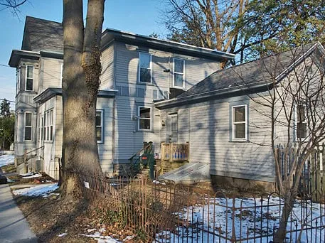 Slide of Emmons Roofing & Siding