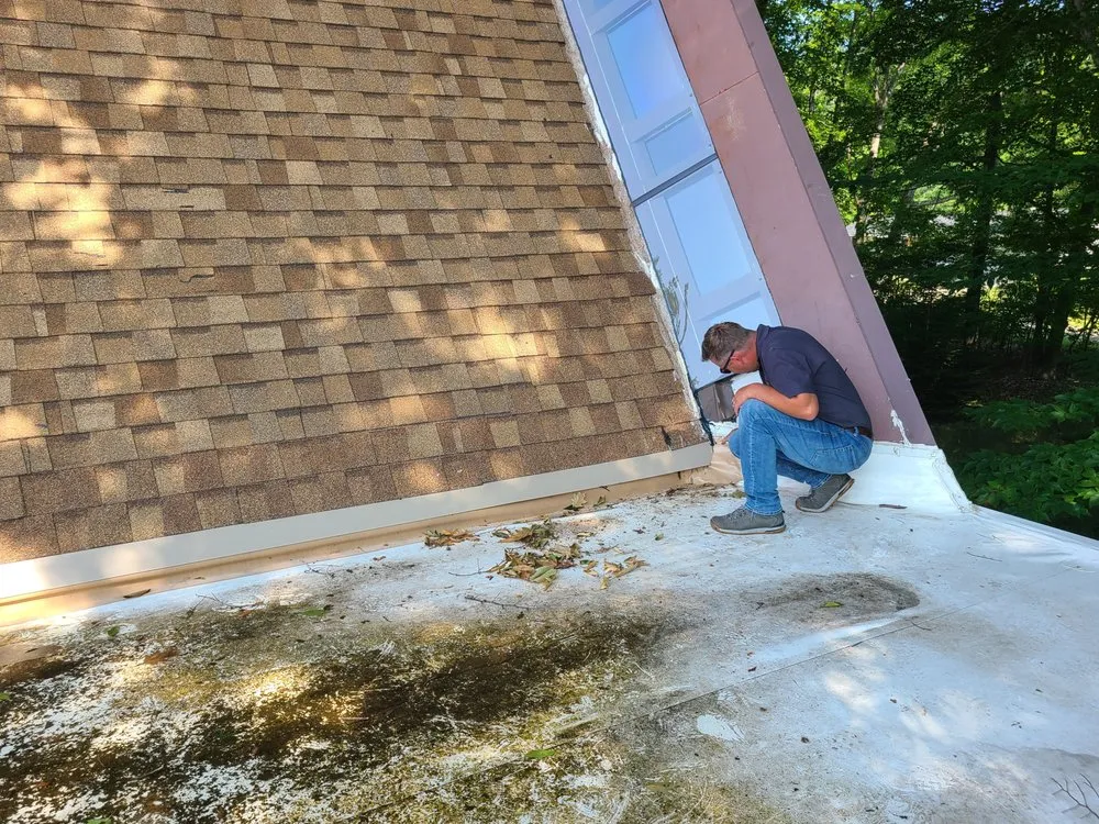 Licensed flat roof repair in Shelby, MI by Empire Contractors