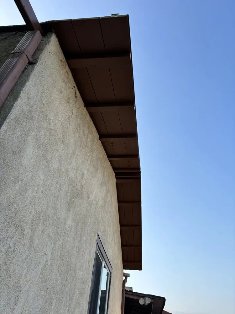 Slide of Empire Energy Roofing