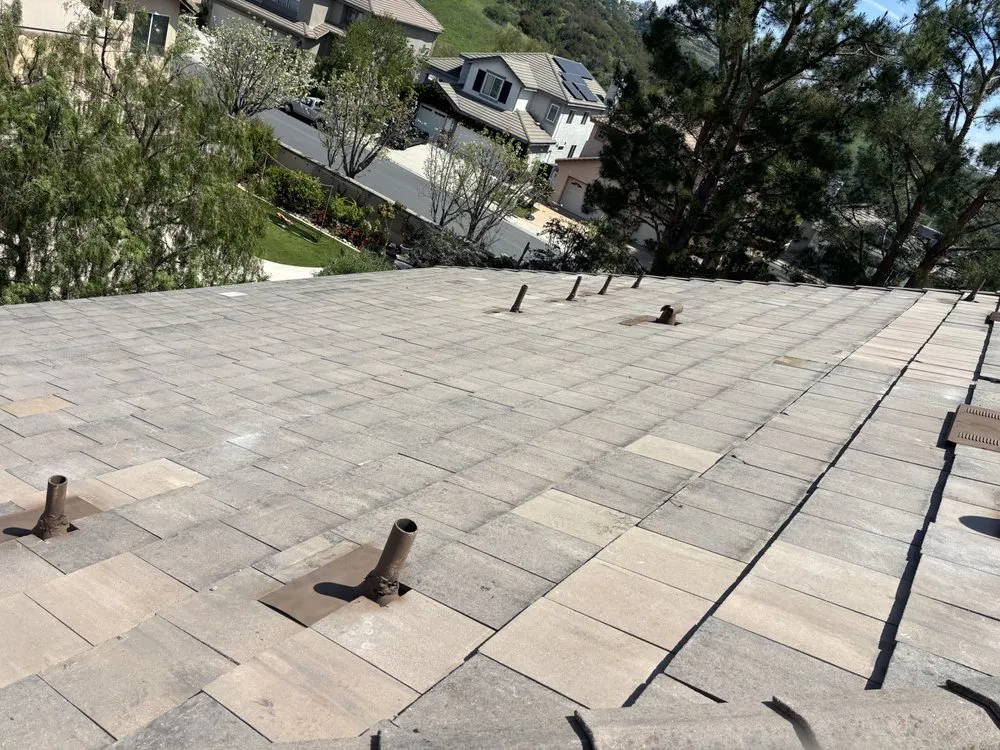 Slide of Empire Energy Roofing