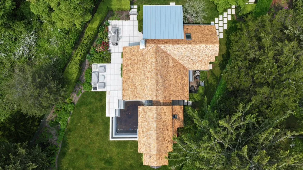 Slide of Empire Gen Roofing and Chimney