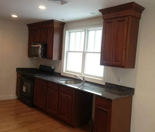 Slide of Empire Home Improvement