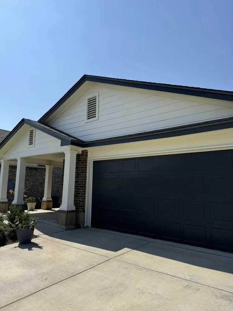 Slide of Empire Pro Painting