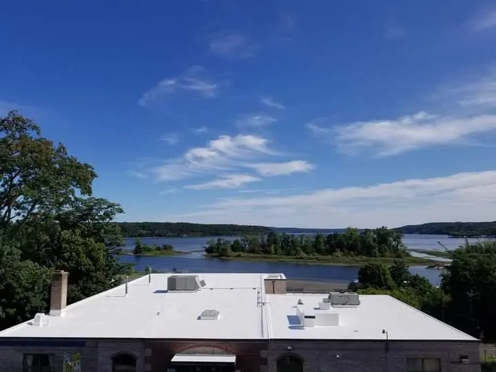 Slide of Empire Top Choice Roofing