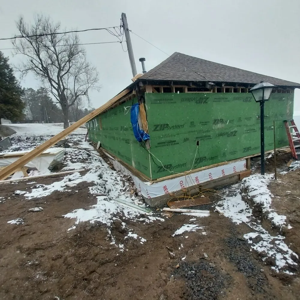 Licensed roof installation for fast service in Woodgate, NY by EMR Construction and Roofing
