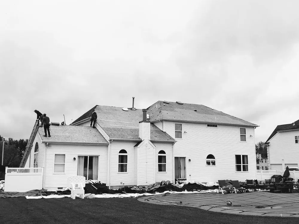 Slide of EMT Solar & Roofing