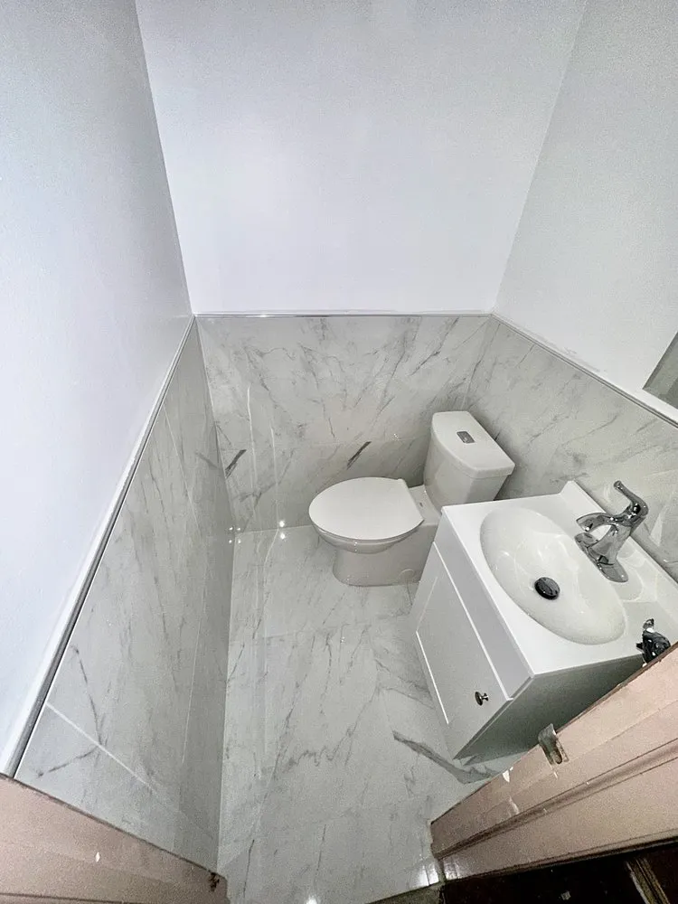 Slide of En Proper Construction