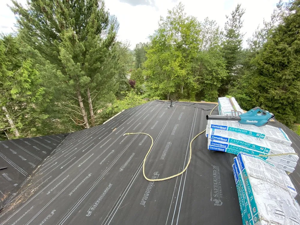 Slide of Endurant Roof