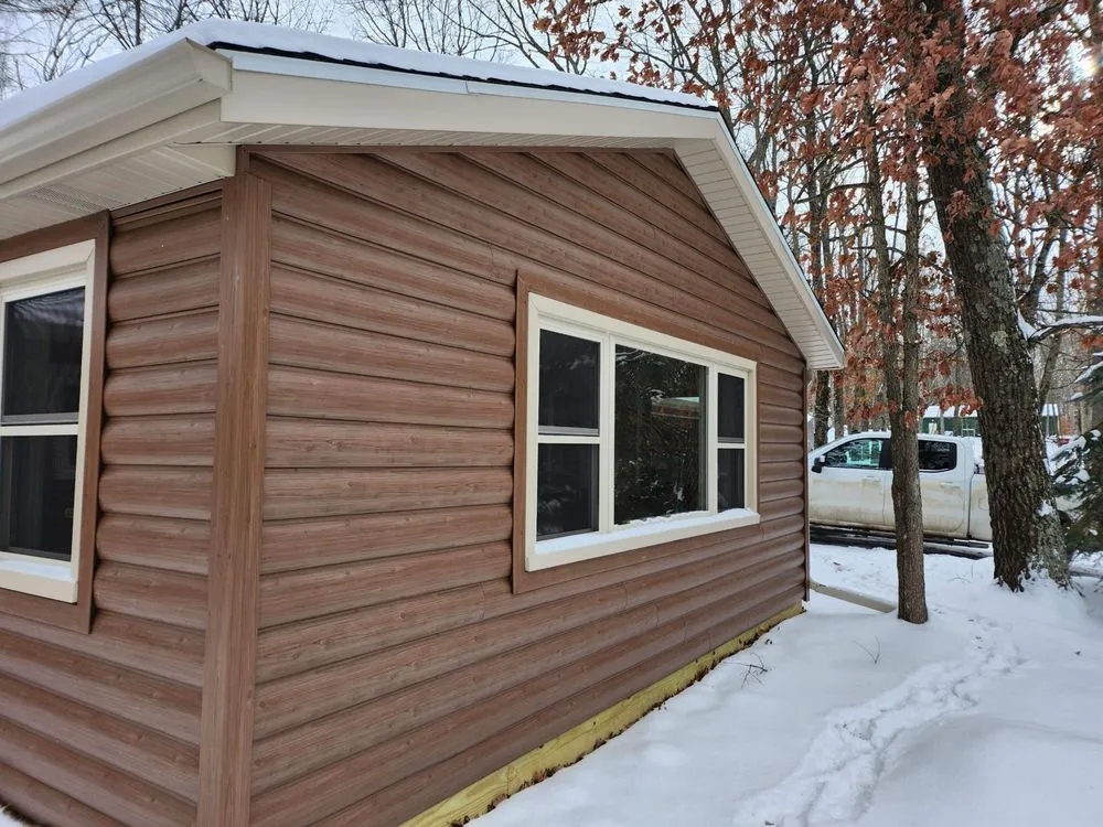 Top-rated shingle roofing service for fast service across Riverdale, MI - Energy Plus Home Improvements
