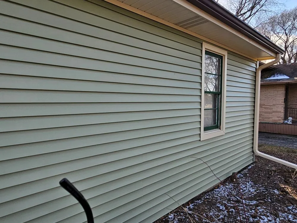 Slide of Engler Roofing & Siding