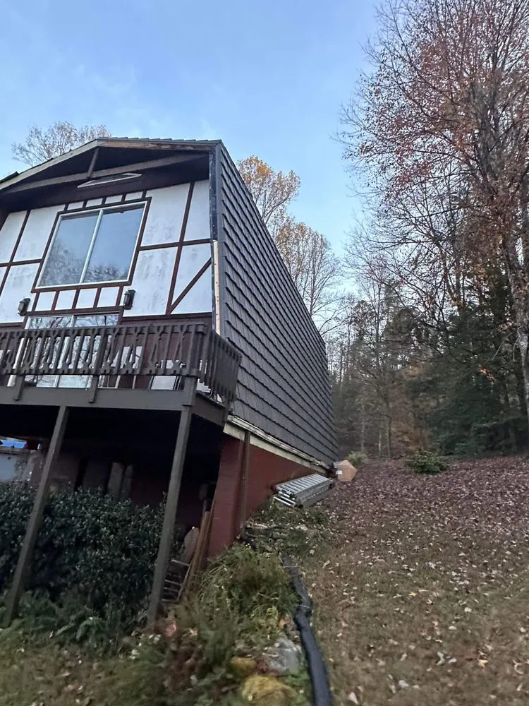 Slide of Enix Exteriors