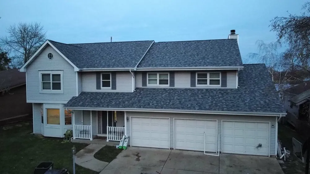 Slide of Enix Exteriors