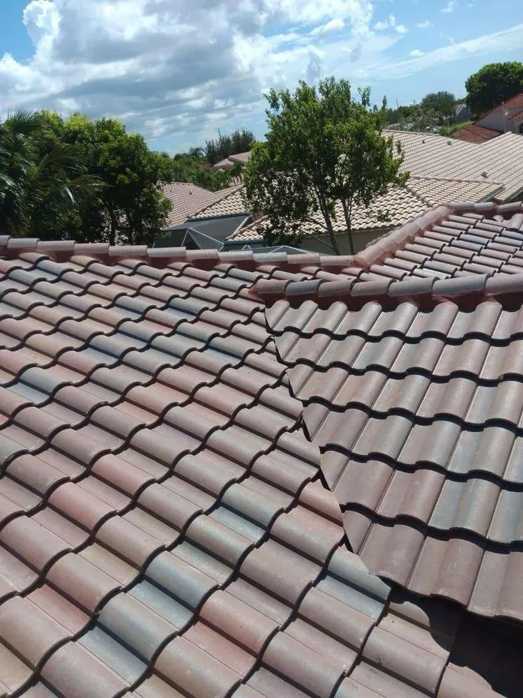 Slide of Enix Exteriors