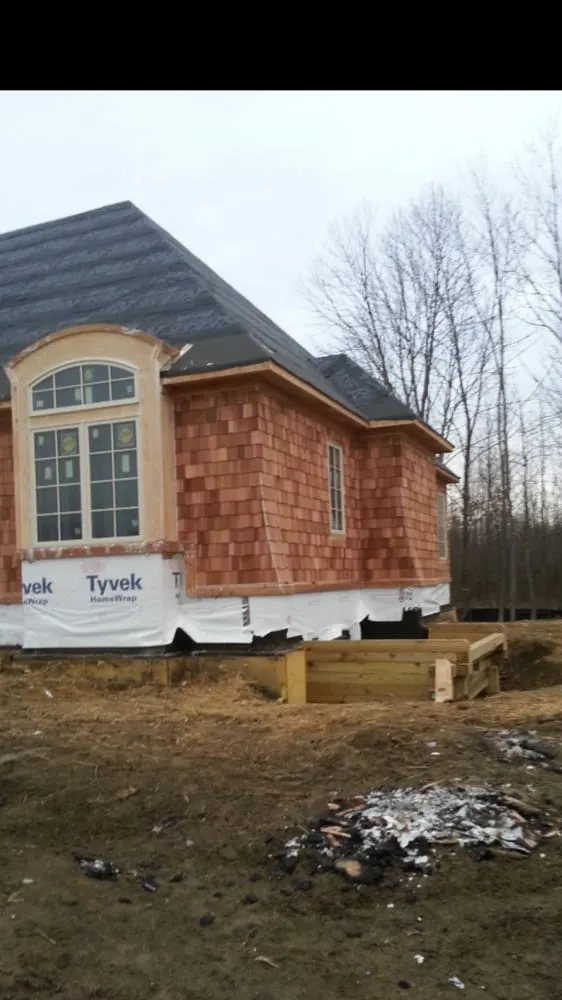 Slide of Enrique Hernandez Construction