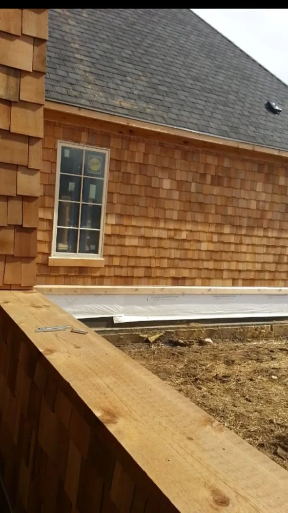 Slide of Enrique Hernandez Construction