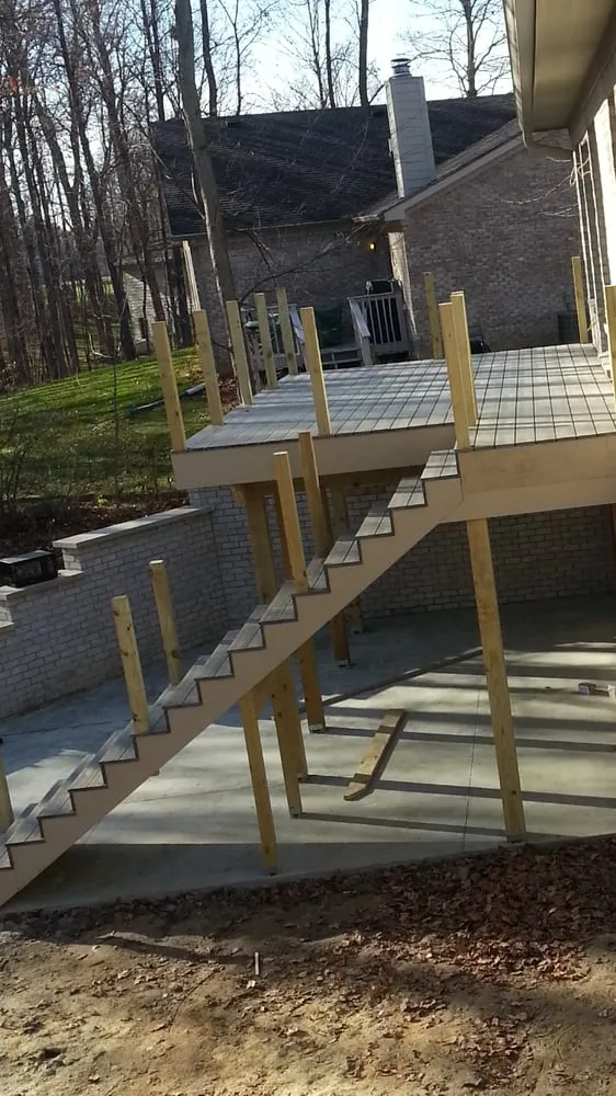 Slide of Enrique Hernandez Construction