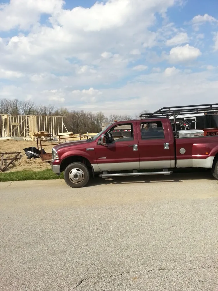 Slide of Enrique Hernandez Construction