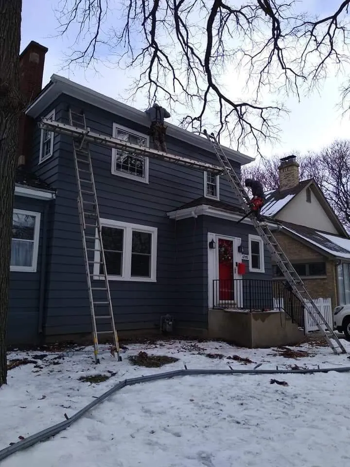 Slide of Enriquez Gutter