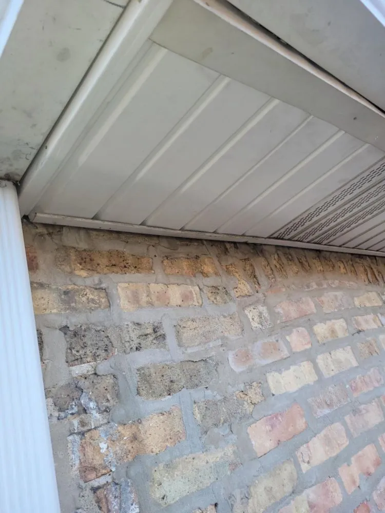 Slide of Enriquez Gutter