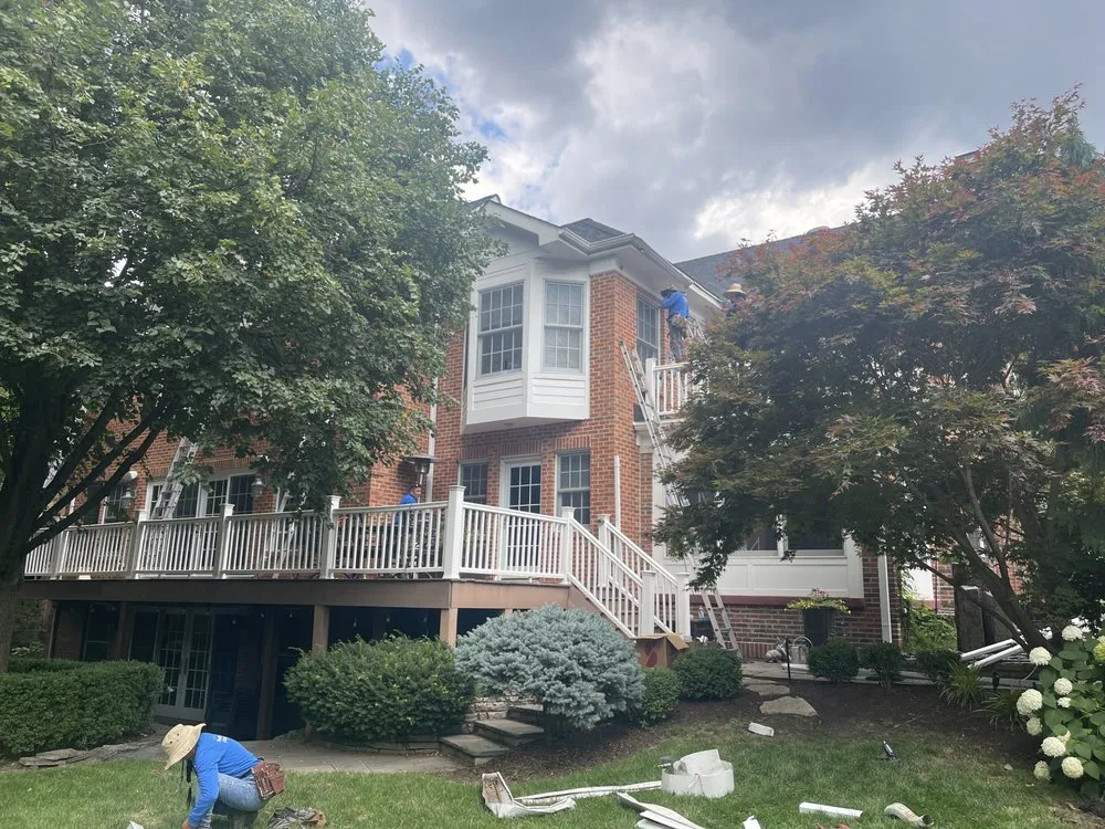 Slide of Enriquez Gutter