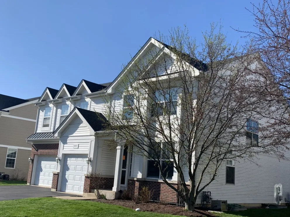 Slide of Enviable Exteriors