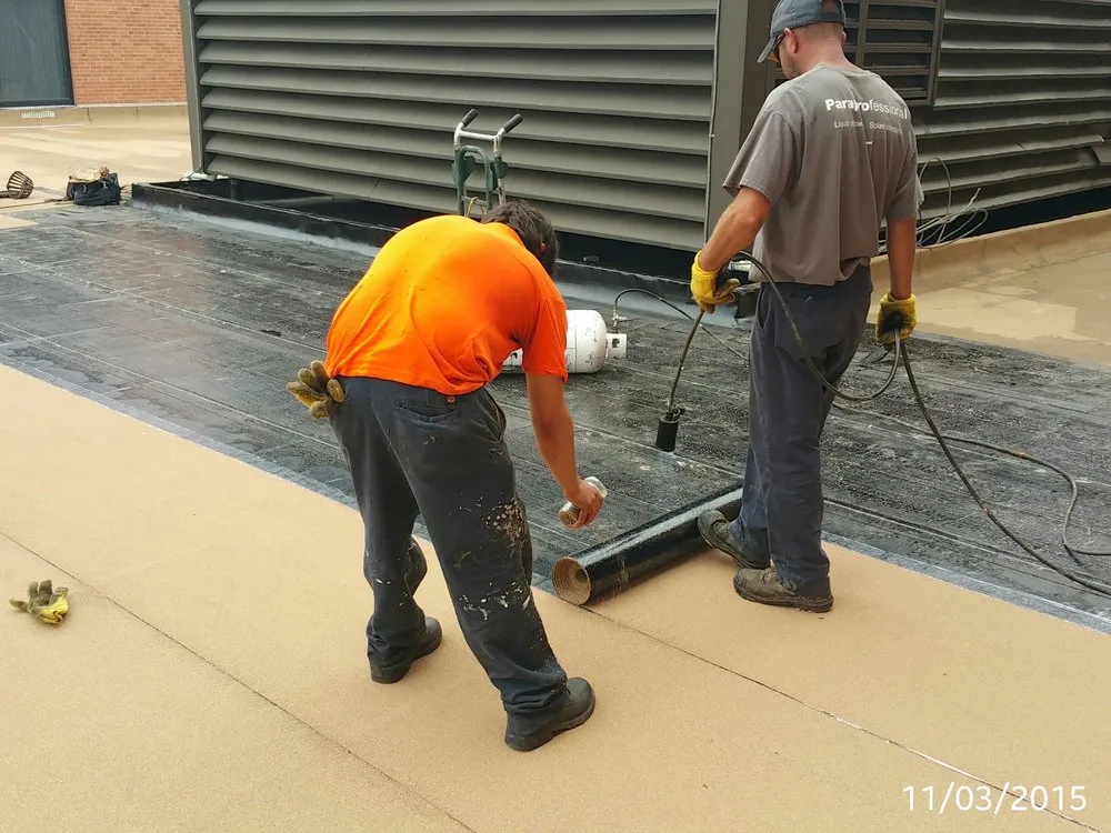 Top-rated shingle roofing service in St. Louis, MO by Enviro Tech Roof Consulting Services